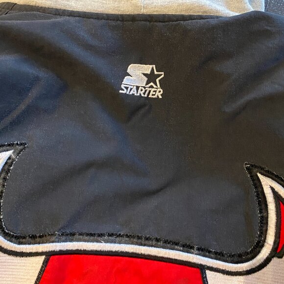 VINTAGE STARTER HOODIE JACKET CHICAGO BULLS NBA PREOWNED SIZE MEDIUM - Picture 16 of 16